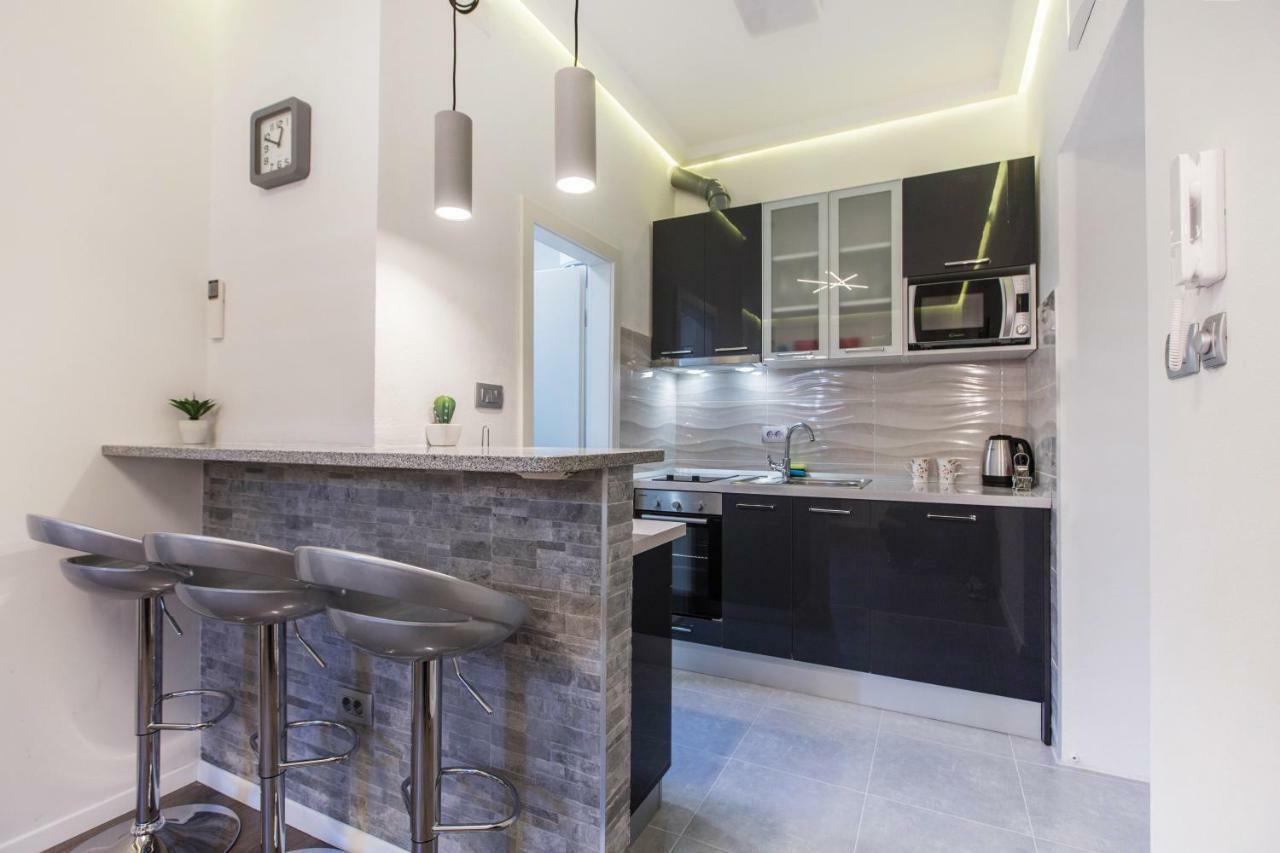 Centrino Apartment Split Exterior photo
